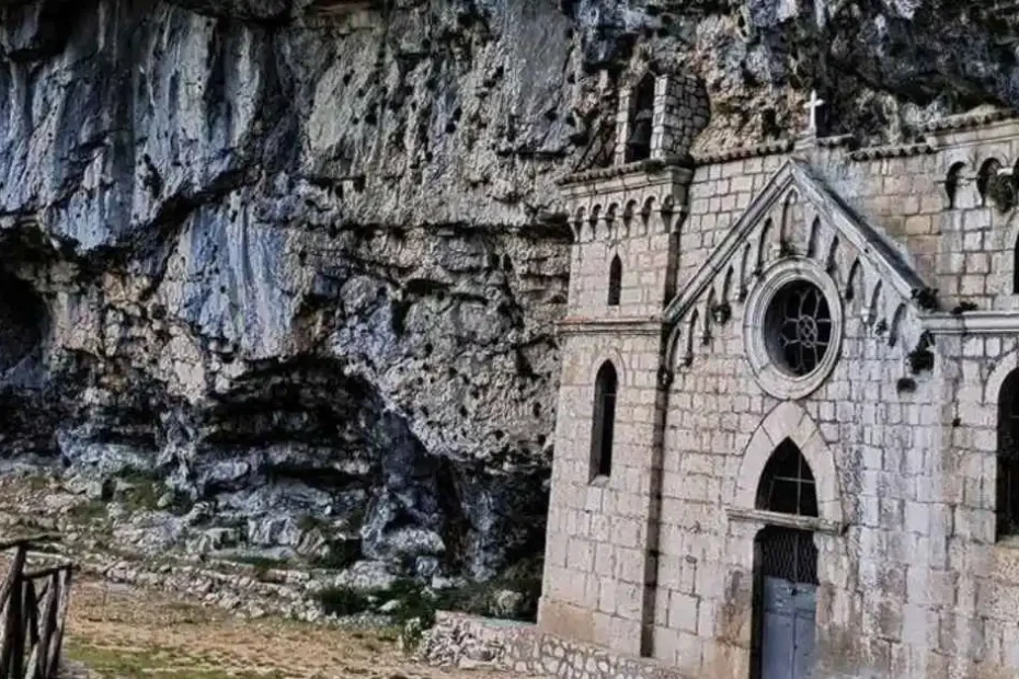 eremo-di-san-michele-redentore-formia